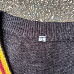 ハリーポッター グリフィンドール セーターの画像