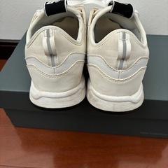 MRL247WB ニューバランス　スニーカー　ホワイト　23.5cmの画像