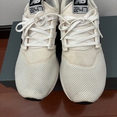 MRL247WB ニューバランス　スニーカー　ホワイト　23.5cmの画像