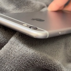 iPhone6 シルバーの画像