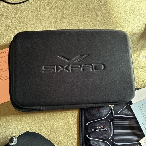 SIXPAD コアベルト・アブズ2／コントローラーセット
