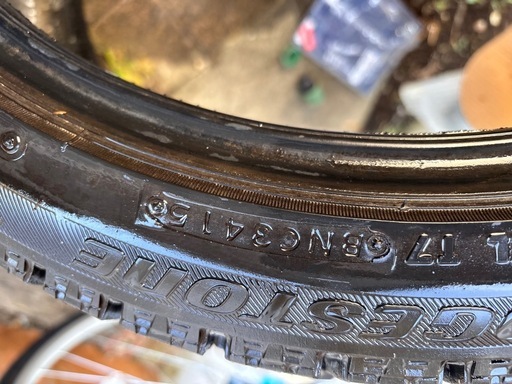 ブリヂストン　ブリザック 225/40/R18