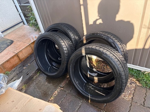 ブリヂストン　ブリザック 225/40/R18
