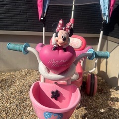 ミニーちゃん三輪車の画像