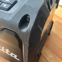 マキタMR200 スピーカーの画像