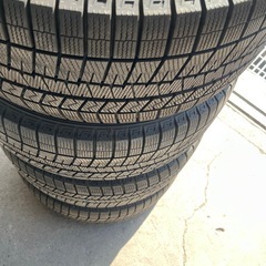 235/55/17ダンロップスタッドレス4本！の画像