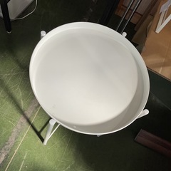 トレイテーブル　サイドテーブル　ホワイト　中古の画像