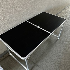 【美品】折りたたみアウトドアテーブルの画像