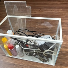 水槽　金魚　用具の画像