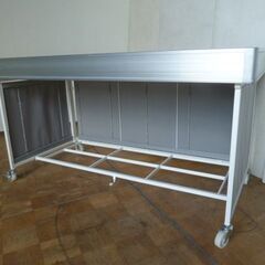 【中古】折りたたみ収納 平台ワゴン 幅1500×奥行750×高810mm 平台 イベント 販売 販促 商品陳列 店舗 什器 (2)の画像