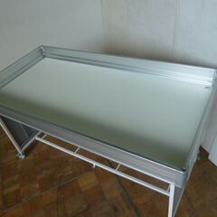 【中古】折りたたみ収納 平台ワゴン 幅1500×奥行750×高810mm 平台 イベント 販売 販促 商品陳列 店舗 什器 (2)の画像