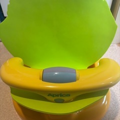 アップリカ　バスチェアの画像