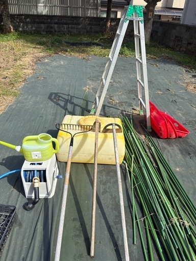 苗付けの前に！家庭菜園用農具一式
