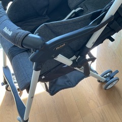 Richell ベビーカーの画像