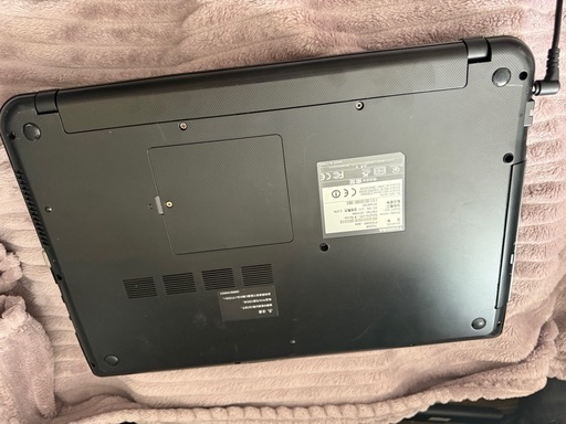 激安！東芝　PT65NRPノートパソコン　東1