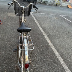 自転車  クロスバイク ママチャリの画像