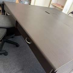 オフィス机2台の画像