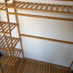 ハンガーラックの画像