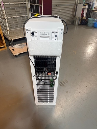 ウォーターサーバー本体 ホワイト 床置きタイプ 動作品