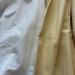 カーテンの画像