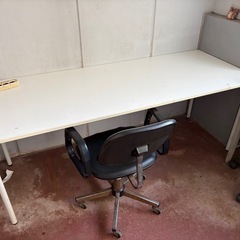 テーブル5つ椅子3脚まとめての画像