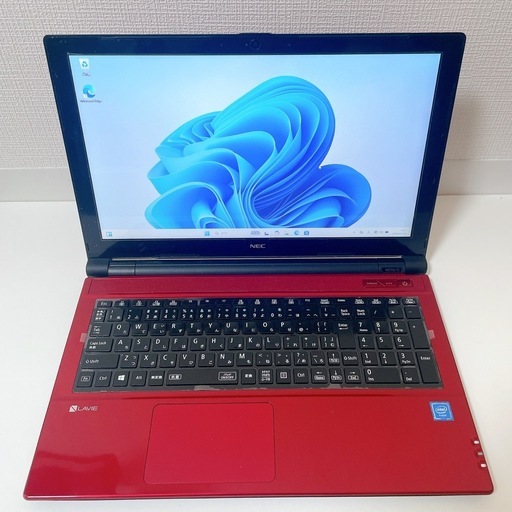 【美品】NEC LAVIE ラビィ ノートパソコン 赤 レッド Windows11 SSD