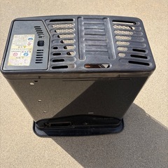 石油ストーブの画像