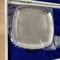 AZUMA シルバーエクセル仕上げ 皿 フォーク セットの画像