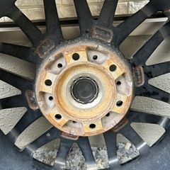 タイヤホイルの画像