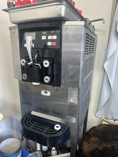 ソフトクリームフリーザー