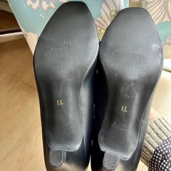 きれいめでとっても可愛いパンプスの画像