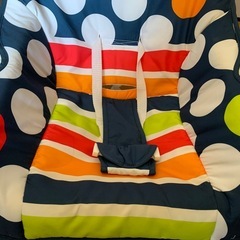 バウンサー写真に映ってるもののみの画像