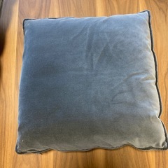 シルプルなIKEA クッションの画像