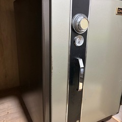 金庫　デリカレオ　引き取り限定の画像