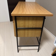 【無料です】ワークデスクの画像