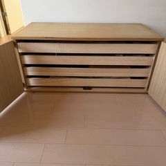 桐のタンスの画像