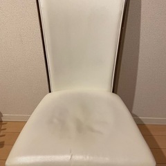 ダイニングチェアの画像