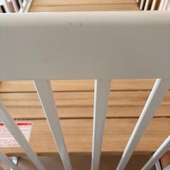 ベビーベッドの画像