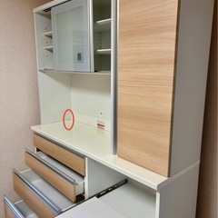 ニトリ キッチンボード 食器棚 幅140.5×高さ200 引き取り限定 4/7まで
の画像