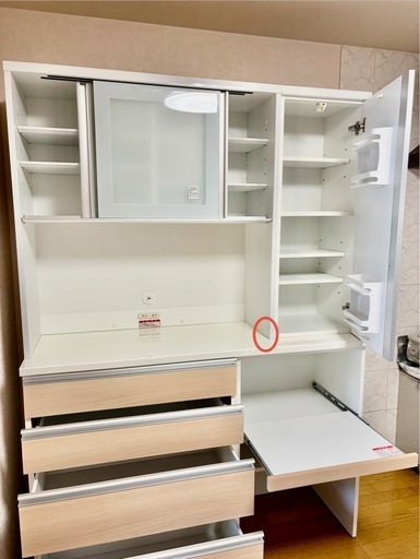 ニトリ キッチンボード 食器棚 幅140.5×高さ200 引き取り限定 4/7まで 