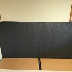 引取り限定 無料　ベッドマット
の画像