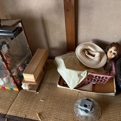 家具工場の機械などの画像