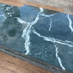 【7枚+半端】大理石調タイル 400×400×13mmの画像