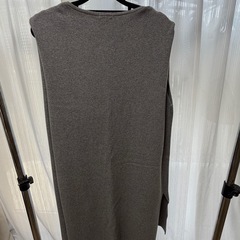 rhyohenworld gallery ウール100% 長袖トップス＋ GU ロングベスト 2点セット レディース Lサイズ 秋冬 の画像