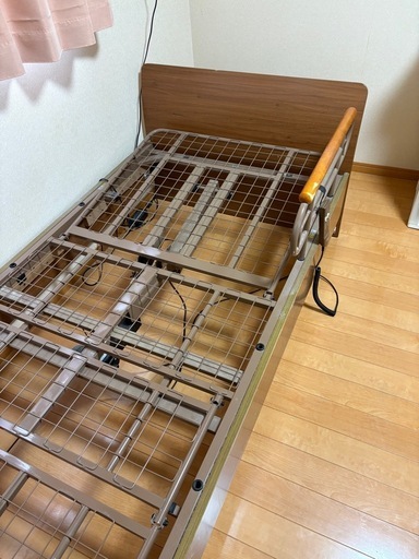 電動ベッドシングルサイズ　プラッツ