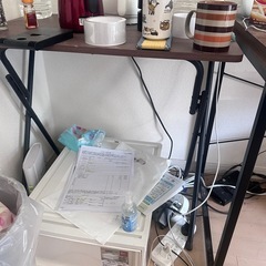 【無料】折りたたみ机の画像