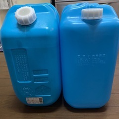 灯油のタンクの画像