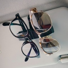 【3/9まで引取】半額以下！GORDON MILLER サングラスホルダー 2個セットの画像