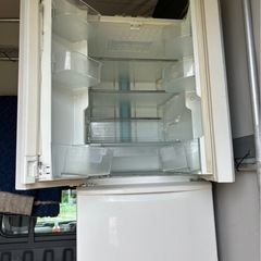 冷蔵庫の画像