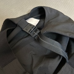 ユニクロ  帽子 黒の画像